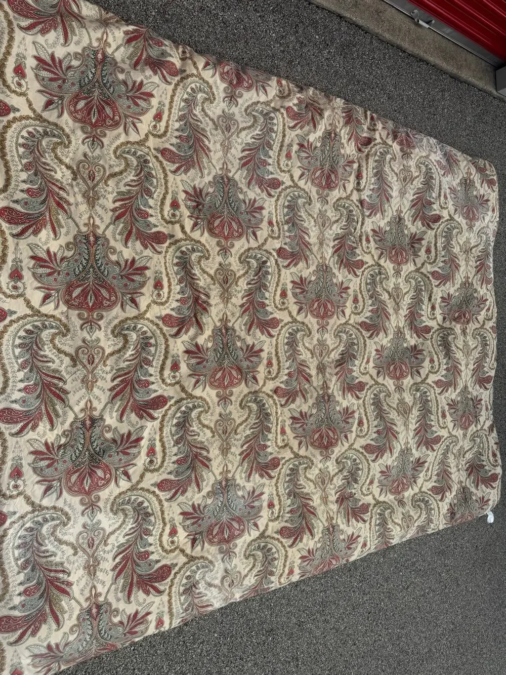 King Size Paisley Comforter